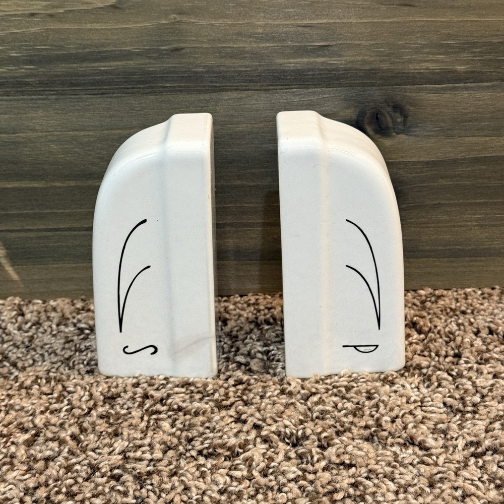 Vintage Stovetop White Ceramic Salt‎ & Pepper Set, 1930s, Art Deco